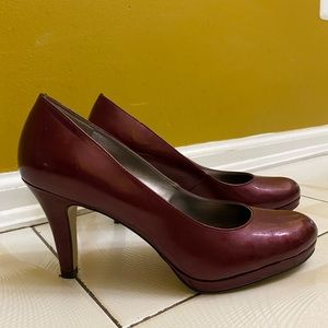 Anne Klein Burgundy Pumps